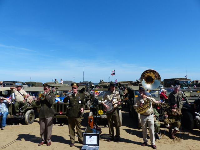 Le Ruban Bleu Face A La Mer Arromanches-les-Bains Buitenkant foto